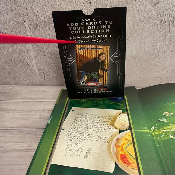 5 for $15📕One False Note (The 39 Clues, Book 2) Kids Book (SKU: 296MI) - Picture 5 of 6